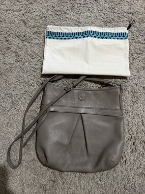 Tory Burch Gray Taupe Pebbled Leather Crossbody Bag